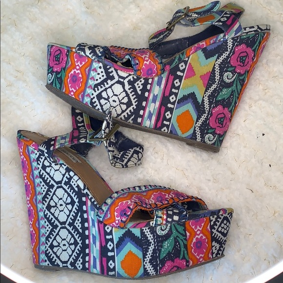 Steven Madden Colorful Wedges - Picture 7 of 7